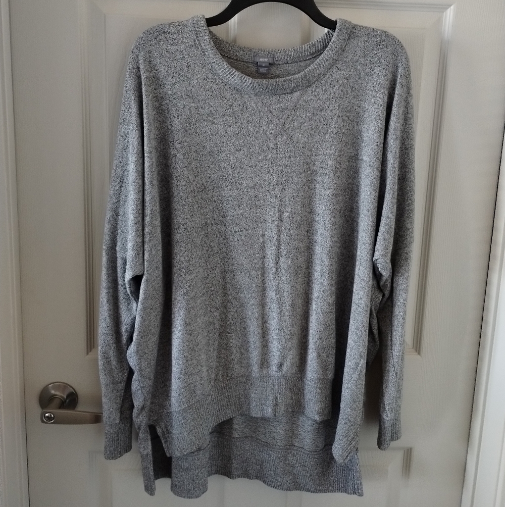 Aerie Heather Gray Women's High Low Hem Crew Neck Sweater Size M